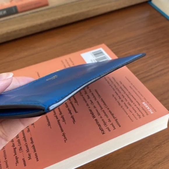 Celine Blue Leather Zip Wallet - Picture 10 of 12